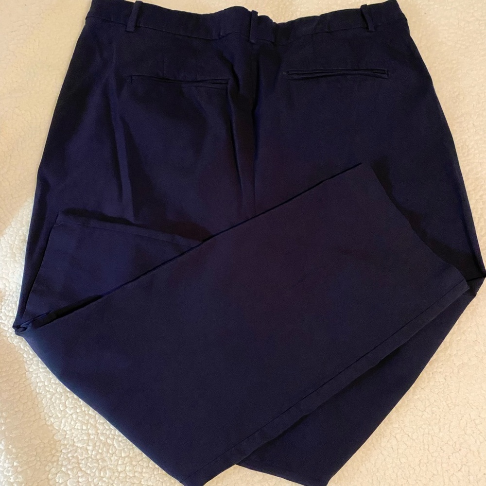 Lane Bryant Women’s Deep Blue Dress Pants elastic waist.  22 regular - Picture 8 of 9